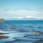 Lägenhet With Pool In 45641