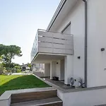 With Pool In 45641 Bibione