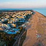 Apartman With Pool In 45641 Bibione